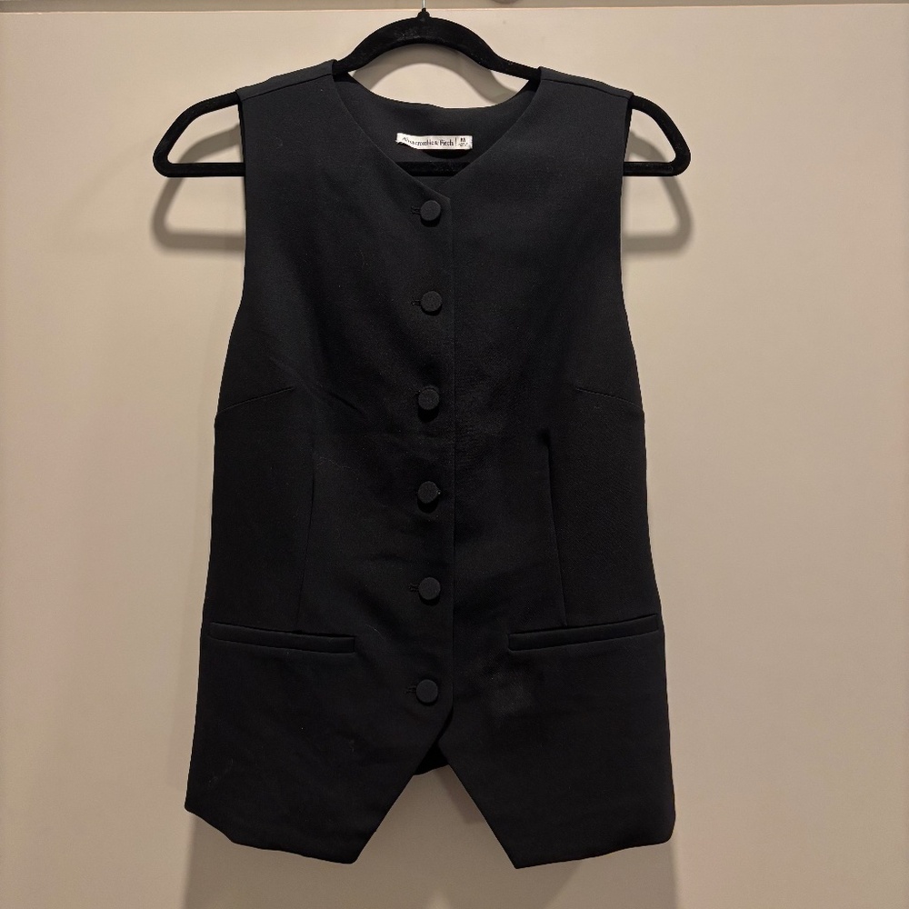Abercrombie Long-Length Tailored Vest Top
